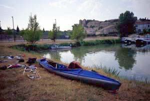 L'intervento sul kayak smontato ad Argens Minervois