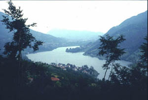 lago di endine: panoramica